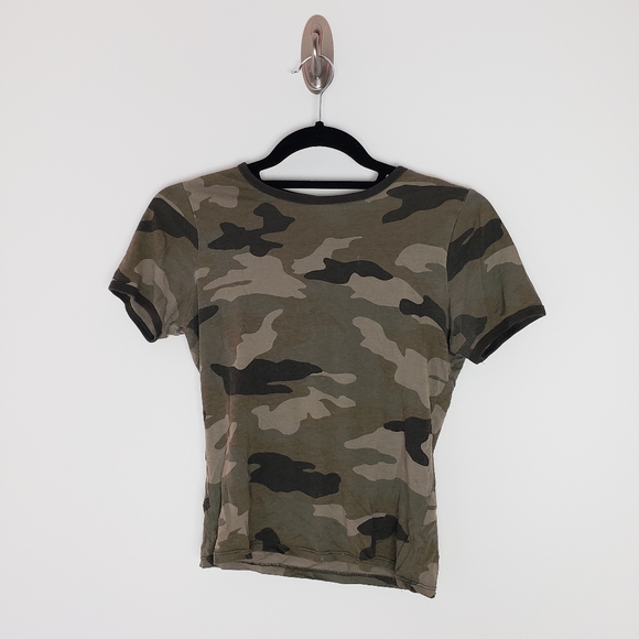 Garage Camouflage Crop Top - Picture 1 of 4